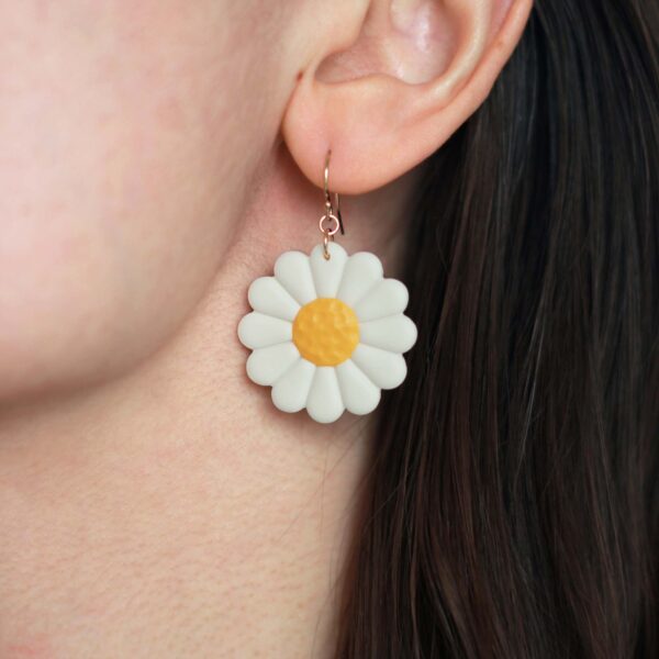 Daisy earring